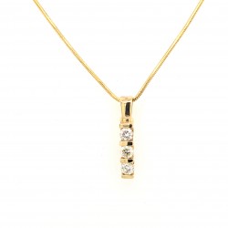 Pre Owned 14ct 3 Stone Diamond Pendant and Chain ZX550